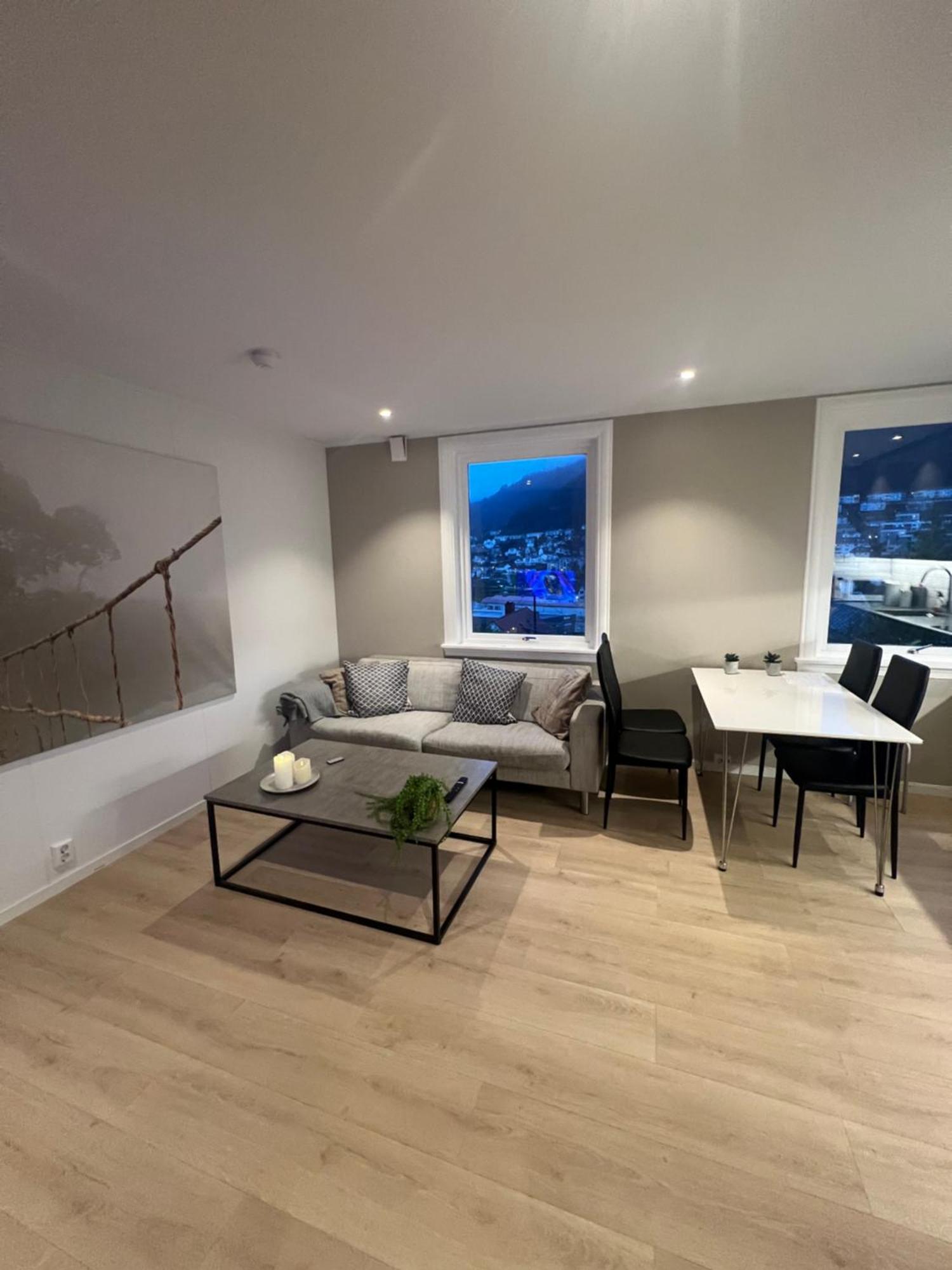Modern Apartment With Free Parking Bergen Eksteriør bilde